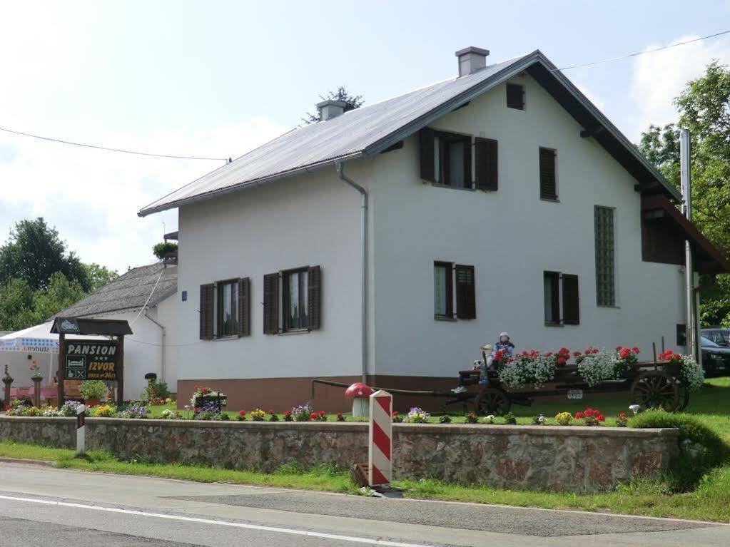 Pansion Izvor Hotel Korenica Exterior photo